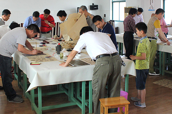 中國(guó)人民大學(xué)、北京師范大學(xué)王學(xué)嶺書法工作室在安邦集團(tuán)面授會(huì)(圖4)